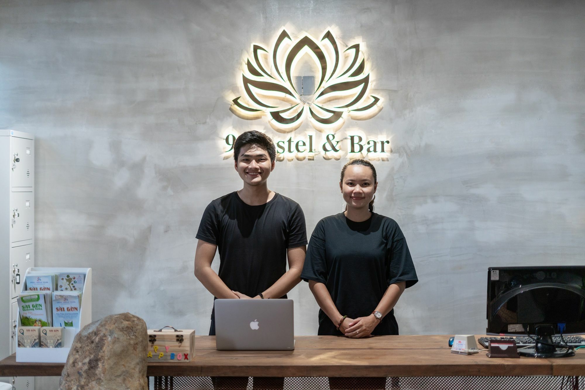 9 Hostel And Bar Ho Chi Minh City Exterior photo